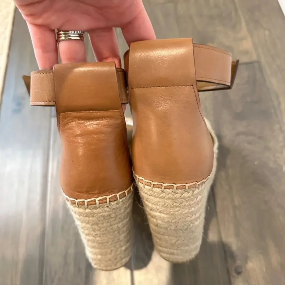 PAIGE sandals size